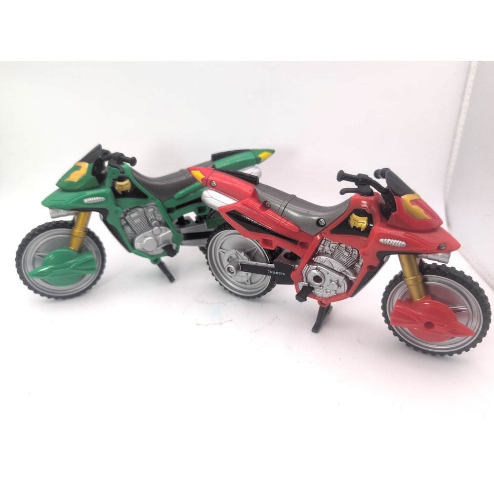 Bandi Power rangers Motorcycles Red/ Green Lot Of Two 2005 Vintage